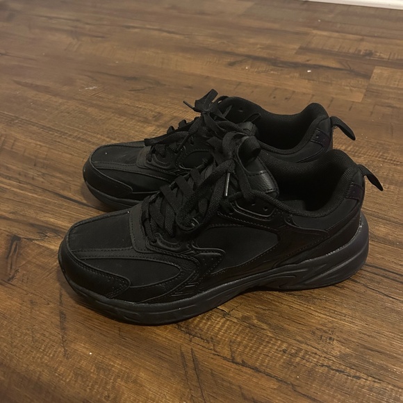 work shoes - Picture 3 of 3